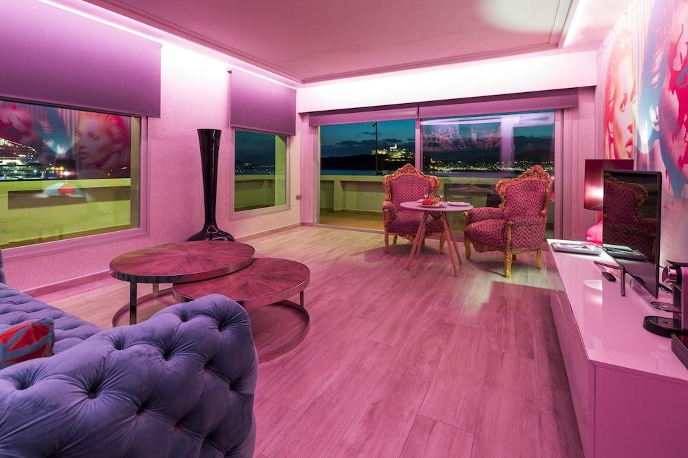 Corso & 4* Ibiza-stad