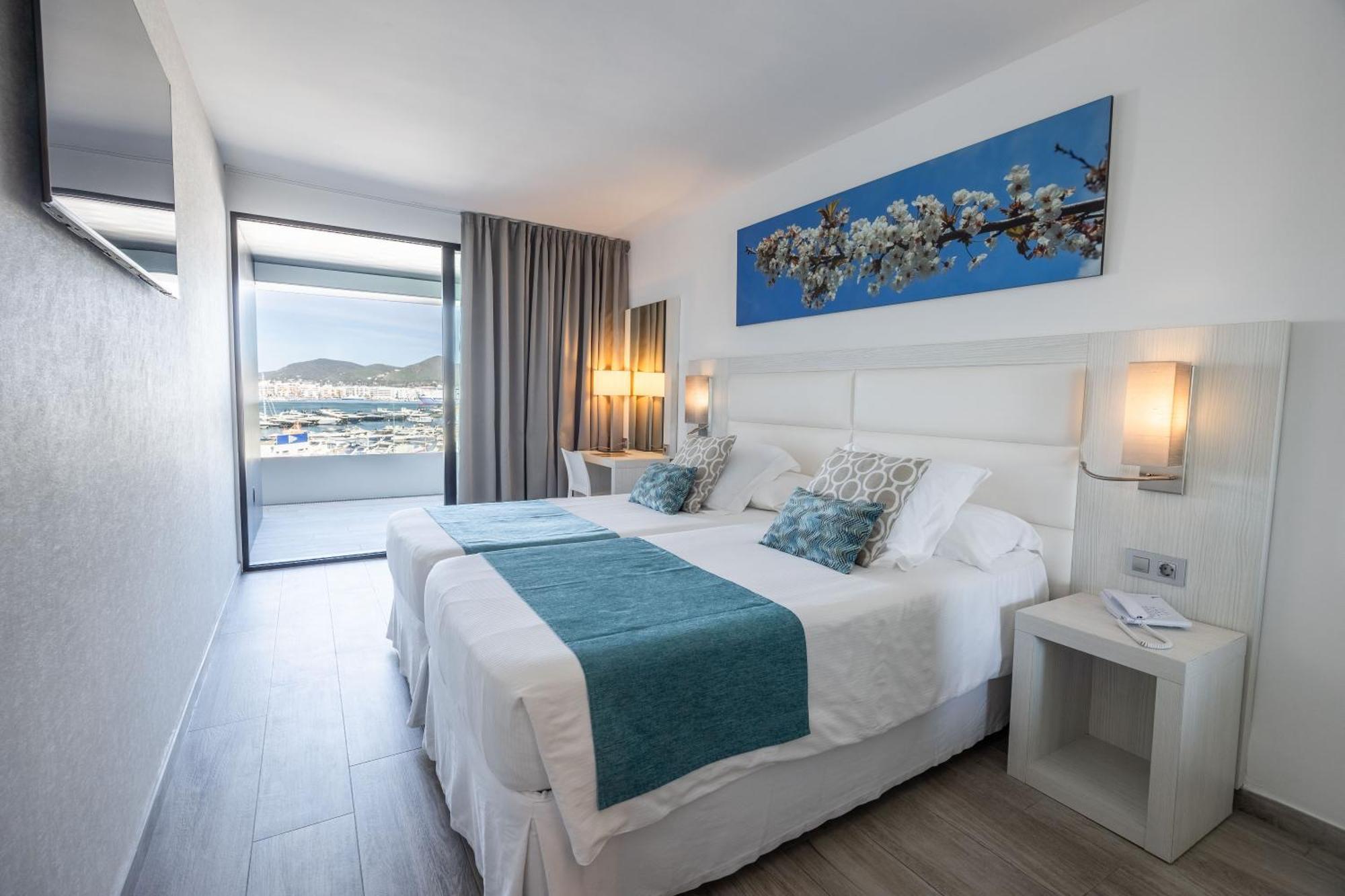 Hotel Corso & Ibiza-stad